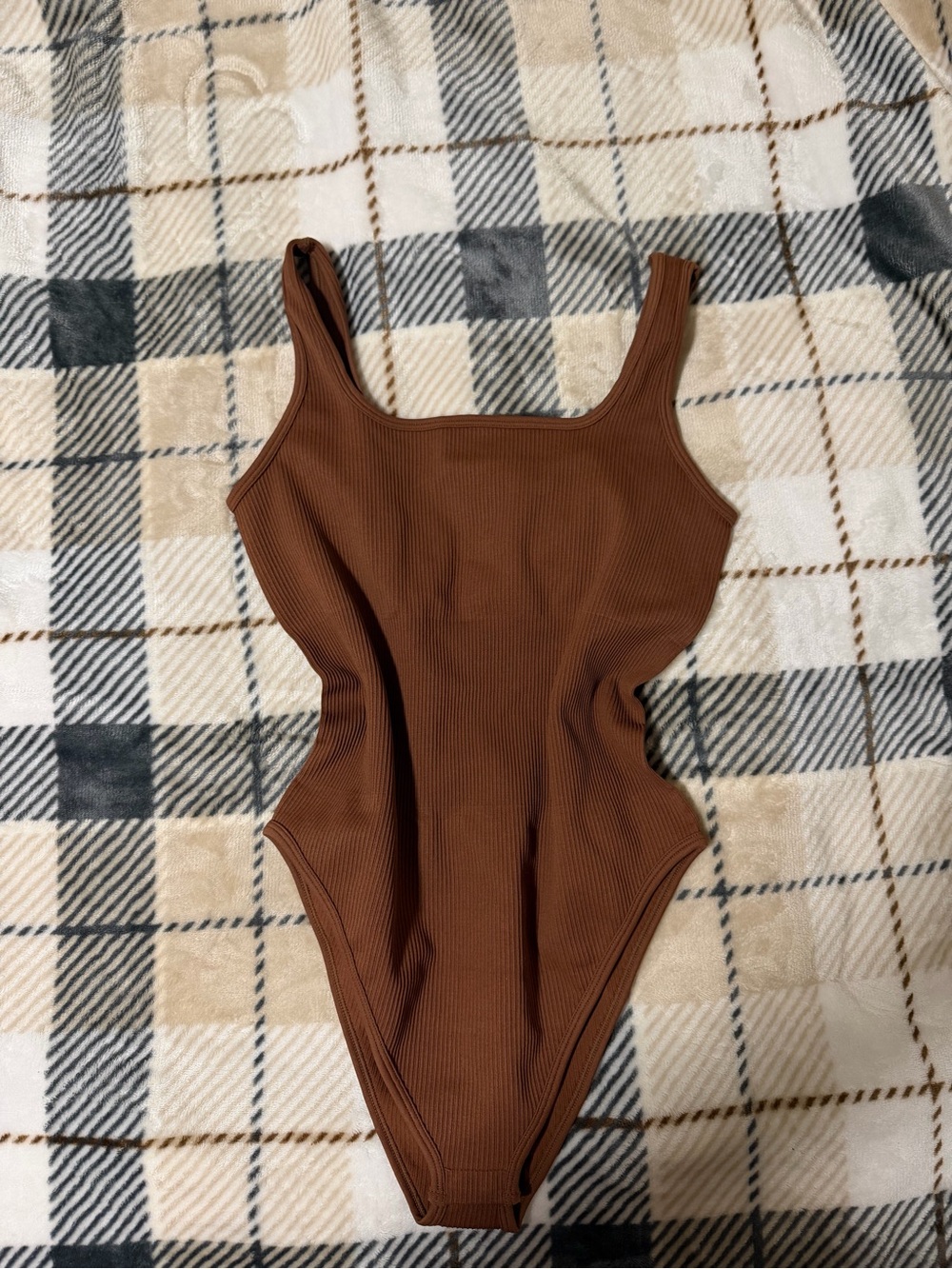 Ribbed Brown Scoop Neck Bodysuit -Sz:L LIKE NEW